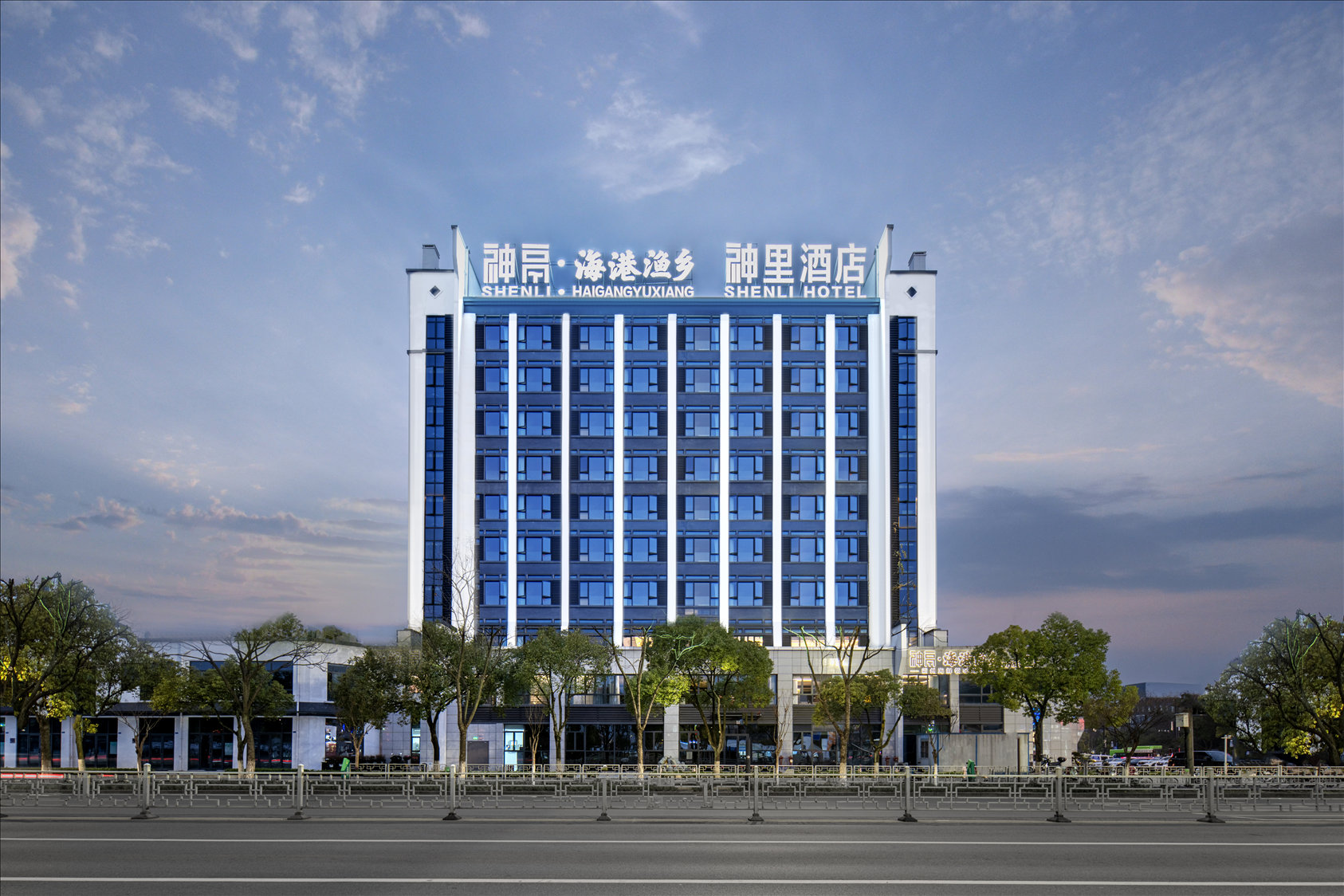 侧面 黄昏_已压缩.jpg